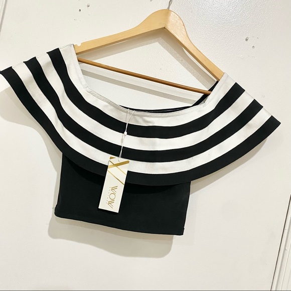 Off the Shoulder Ruffle Top - Picture 5 of 5